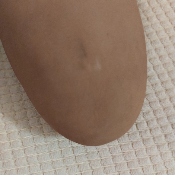 ME TOO "YALEC" SOFT SUEDE COMFY FLATS - Picture 7 of 16